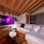 Greenwood - Spacious Alpine Retreat With Mountain Views Lägenhet Vodo Cadore