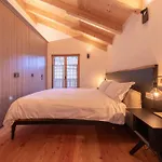 Lägenhet Greenwood - Spacious Alpine Retreat With Mountain Views