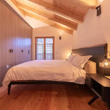 Lägenhet Greenwood - Spacious Alpine Retreat With Mountain Views